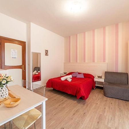 B&B Villa Montreux Rimini Kültér fotó