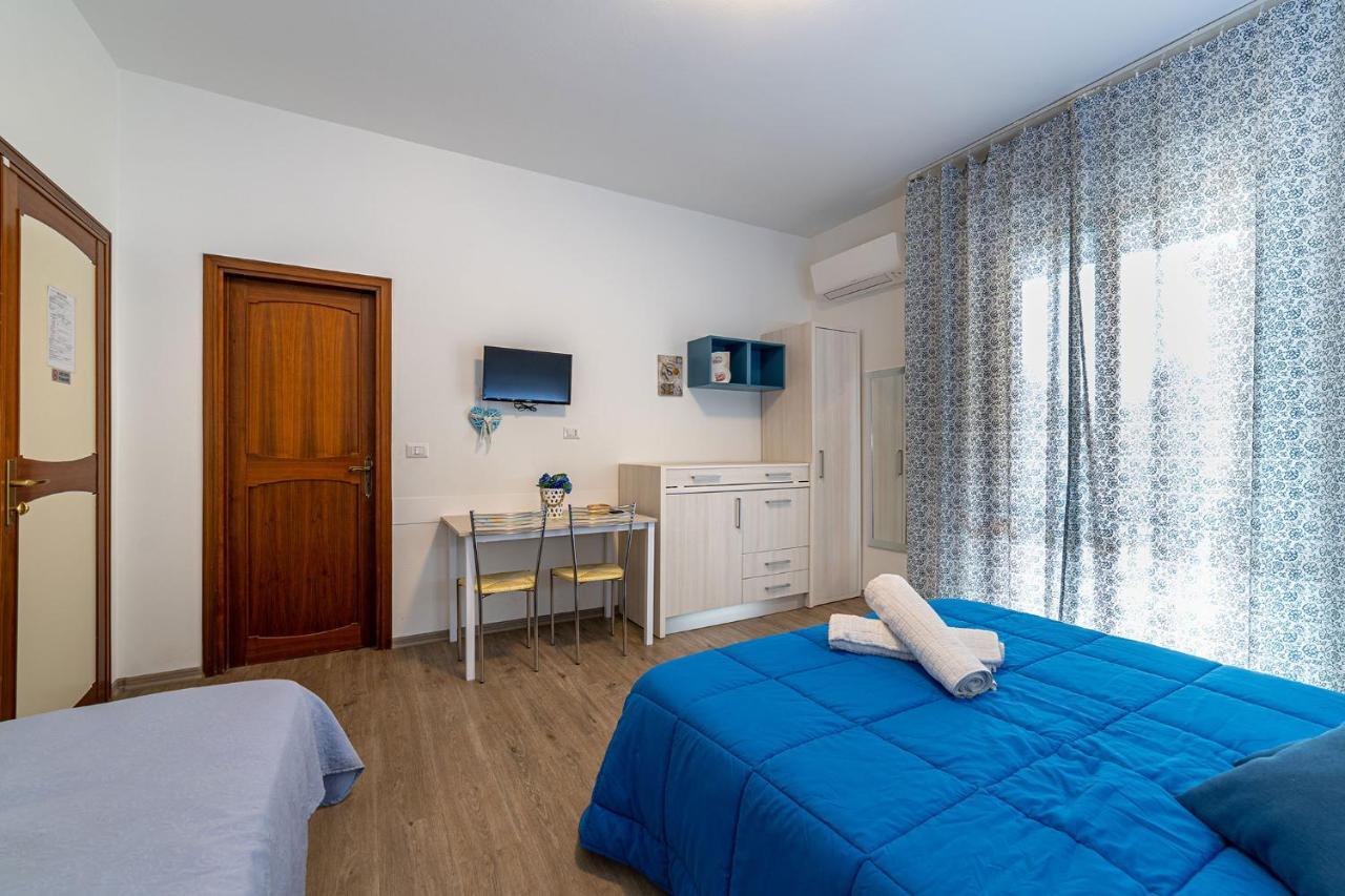 B&B Villa Montreux Rimini Kültér fotó