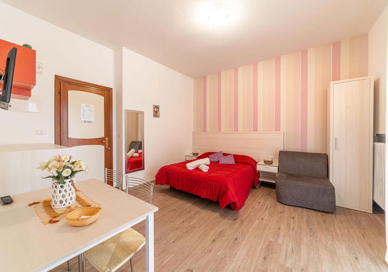 B&B Villa Montreux Rimini Kültér fotó