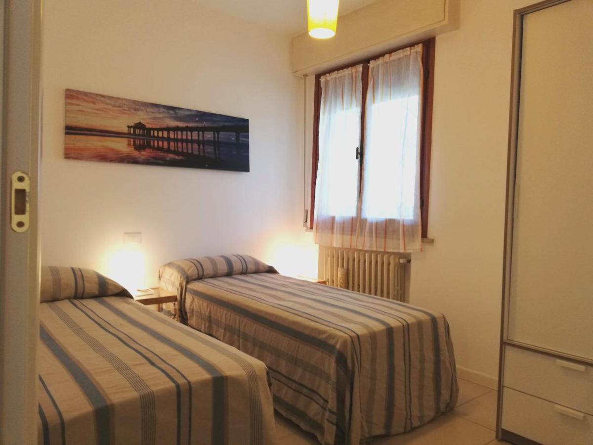 B&B Villa Montreux Rimini Kültér fotó